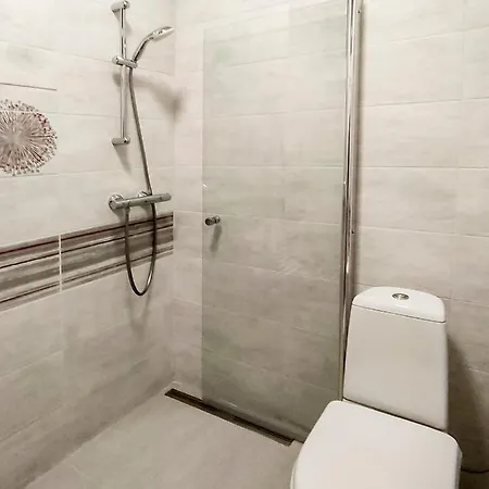 22 Loop Apartment *