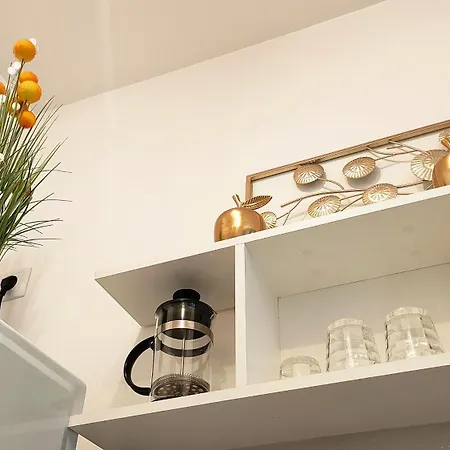 Apartment 22 Loop